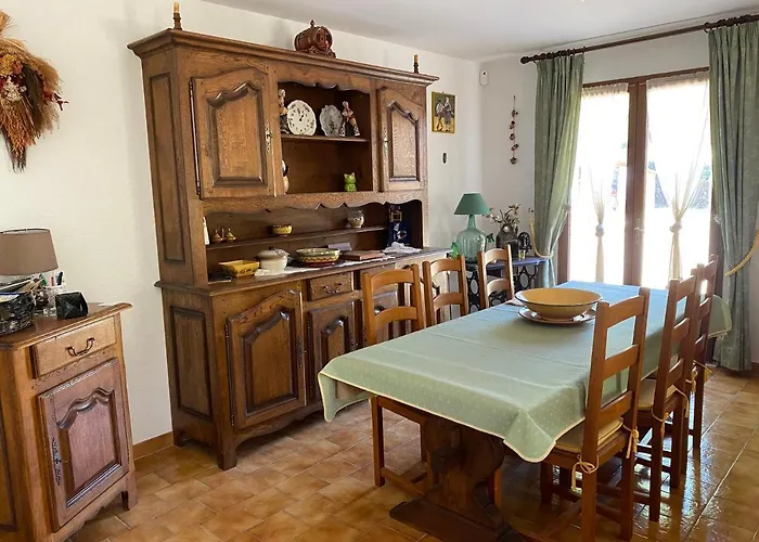 Maison Provencale En Campagne A Eguilles