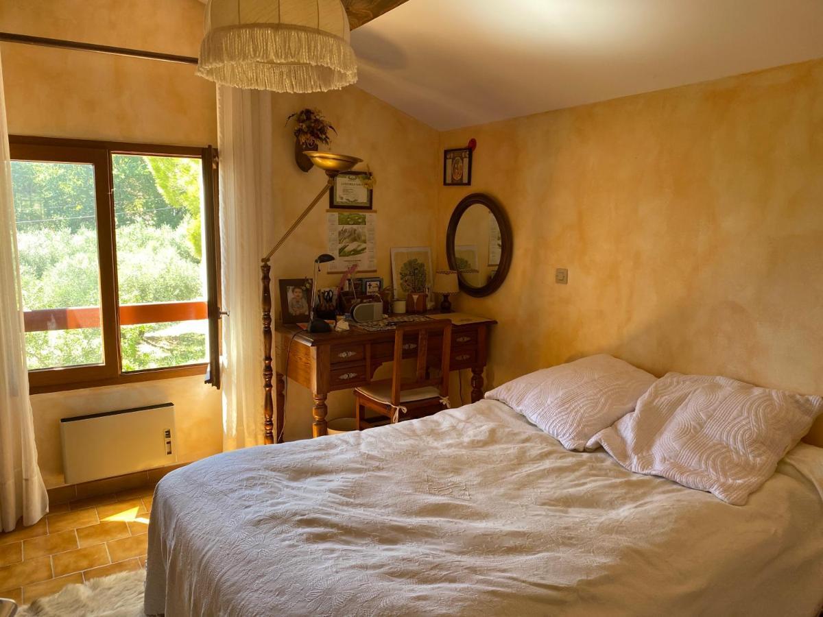 Maison Provencale En Campagne A Villa *
